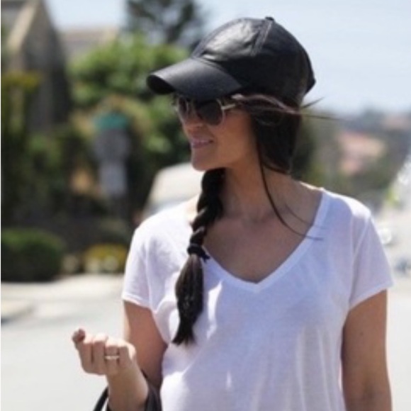 NWT GAP Black Vegan Leather Baseball Cap - Picture 4 of 4